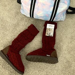 Muk Luks womens boots shoes size 6